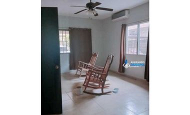 Alquilo o vendo hermosa y moderna casa en David! Super precio de venta
