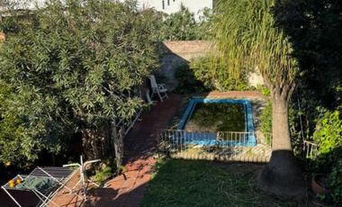 Casa en venta en Temperley Este