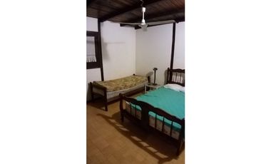 Chalecito del Paso, a 250 mts del río!