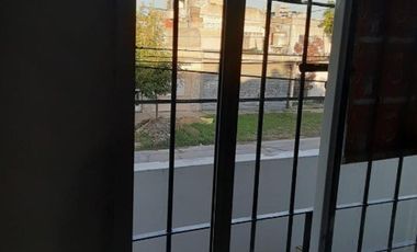 PERMUTA - BLOCK DE DEPARTAMENTOS + LOCALES COMERCIALES A LA VENTA - MORON
