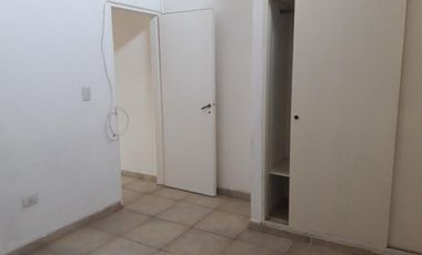 PERMUTA - BLOCK DE DEPARTAMENTOS + LOCALES COMERCIALES A LA VENTA - MORON