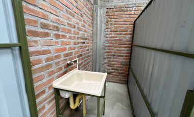 bodega en arriendo en la italia. Cod A19491