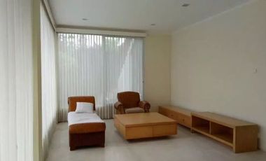 Vila Nyaman di Lembang Dekat Dago atas