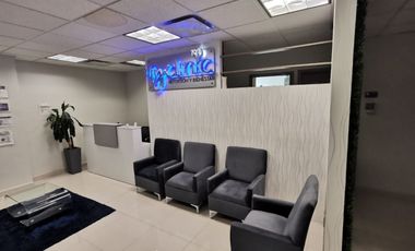 CONSULTORIO EN VENTA CARRETERA NACIONAL MONTERREY