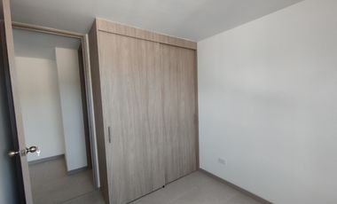 apartamento en arriendo en la cuenca. Cod A9432339