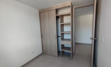 apartamento en arriendo en la cuenca. Cod A9432339