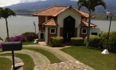 casa campestre en venta en via juguales. Cod V7344902