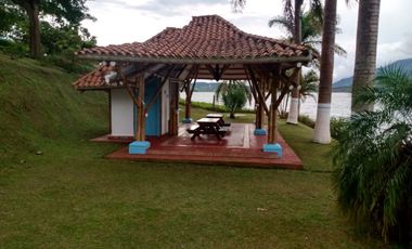 casa campestre en venta en via juguales. Cod V7344902