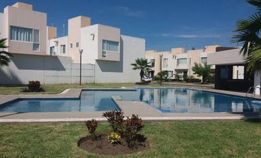 HERMOSA CASA AMUEBLADA SUPER EQUIPADA EN DREAM LAGOONS EN CLUSTER CON ALBERCA