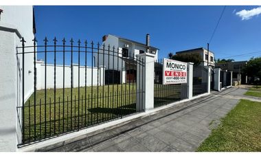 Venta casa 6 AMB paso del rey centro