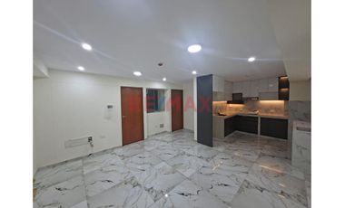 Alquiler De Departamento De Estreno En Campoy – Moderno Y Acogedor (2 Dorms + Ascensor)