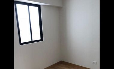 SE VENDE DEPARTAMENTO MODERNO EN SANTA CATALINA