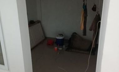DISEWAKAN!! Rumah STANDART Kosongan di Kelapa Gading, Bisa Nego