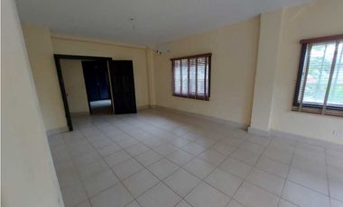 EN VENTA DE OPORTUNIDAD CASA EN ALBROOK