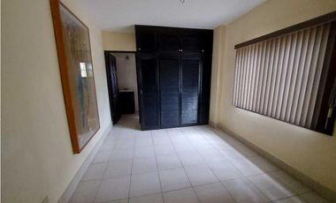 EN VENTA DE OPORTUNIDAD CASA EN ALBROOK