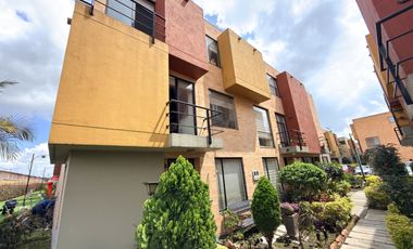 casa en venta en palo alto. Cod V2195