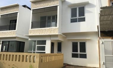 Freehold - Rare Opportunity to Own a Premium Residence in Jimbaran - Near Harvest Land, Bali