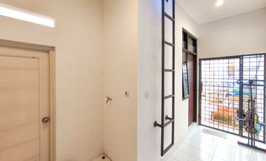 Rumah Fasilitas Lengkap 4 Mnt ke Stasiun Pondok Ranji Bisa KPR J-43683
