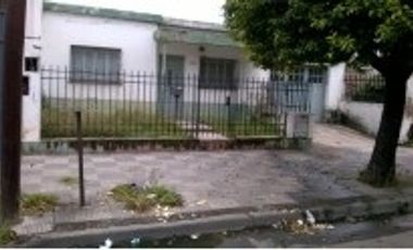 CASA IDEAL FAMILIA  EN BARRIO VILLA AZALAIS OESTE