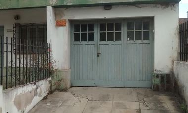 CASA IDEAL FAMILIA  EN BARRIO VILLA AZALAIS OESTE