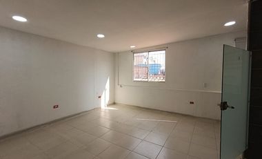 local en arriendo en el poblado. Cod A124901