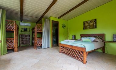 VENTA HOTEL CABAÑAS TURISTICAS VALLE DE ANTON CERCA A LA PLAYA  CV