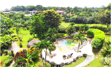 VENTA HOTEL CABAÑAS TURISTICAS VALLE DE ANTON CERCA A LA PLAYA  CV