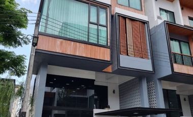 2 Bedroom Townhouse for sale at HOF Chiang Mai