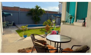 AMPLIA CASA EN LA VA MANTA - JARAMIJO, URB HORIZONTE AZUL