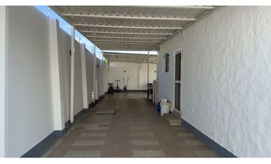 AMPLIA CASA EN LA VA MANTA - JARAMIJO, URB HORIZONTE AZUL