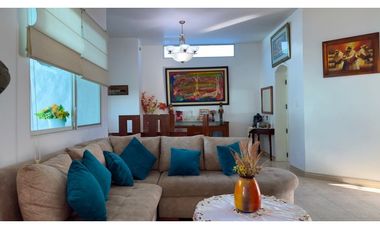 AMPLIA CASA EN LA VA MANTA - JARAMIJO, URB HORIZONTE AZUL