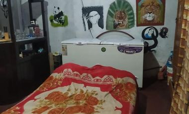 Vendo terreno con amplia casa en Libertad, Merlo, total: U$S 35.000