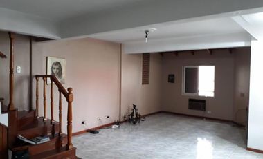 EXCELENTE TRIPLEX 5 AMBIENTES