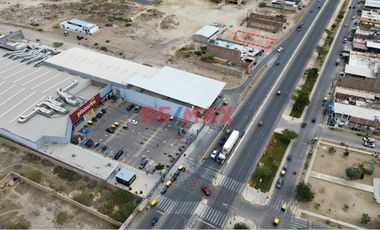 ¡Oportunidad única en Paita! 🌟

Te presentamos este excelente terreno en venta, ubicado en la estratégica carretera a Paita , justo en esquina, en l