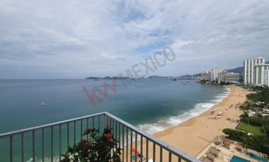 La mejor vista de la Bahía de Acapulco a precio de remate, con muy pocos daños.