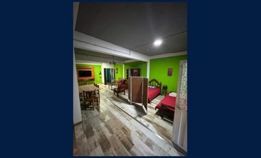 Casa en 2 Plantas y Local Comercial