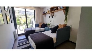 PRECIOSA CASA NUEVA EN VENTA LAS CONDES