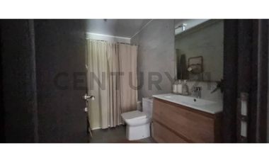PRECIOSA CASA NUEVA EN VENTA LAS CONDES
