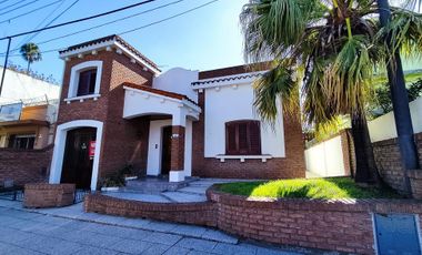 Casa en Venta - Departamento | San Martín | Centro De Luján
