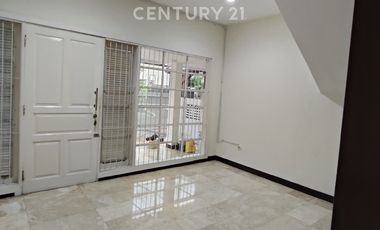 Di Sewakan Rumah Di Pondok Indah Dekat Pondok Indah Mall