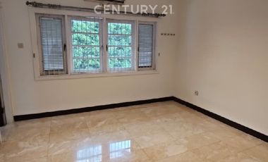 Di Sewakan Rumah Di Pondok Indah Dekat Pondok Indah Mall