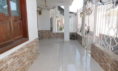 casa en venta en costa hermosa. Cod V91415