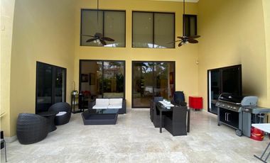 Venta de casa en Costa del Este, Residencias Antigua
