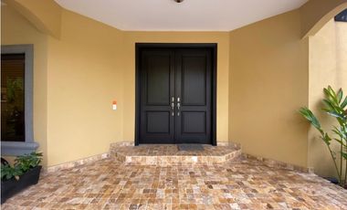 Venta de casa en Costa del Este, Residencias Antigua