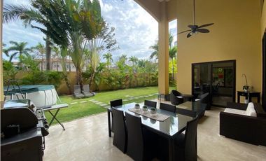 Venta de casa en Costa del Este, Residencias Antigua