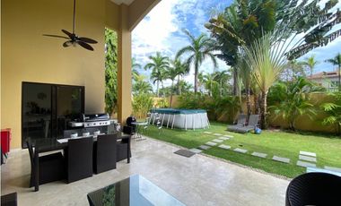 Venta de casa en Costa del Este, Residencias Antigua