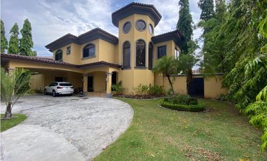 Venta de casa en Costa del Este, Residencias Antigua