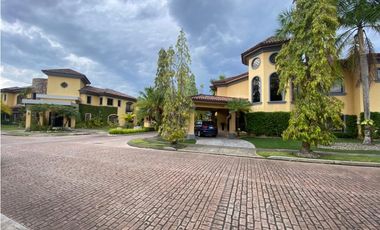 Venta de casa en Costa del Este, Residencias Antigua