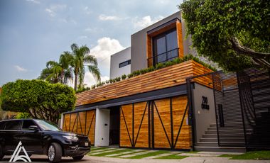 SE VENDE CASA EN CONDOMINIO EN Calle Paseo de los Tabachines 39-49, Fraccionamiento Los Tabachines, Cuernavaca, Morelos, 62498, MEX