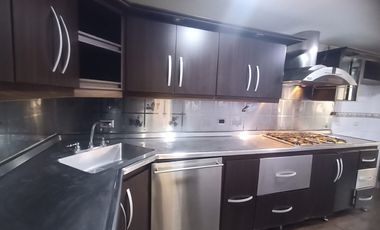 apartamento en arriendo en laureles. Cod A215639